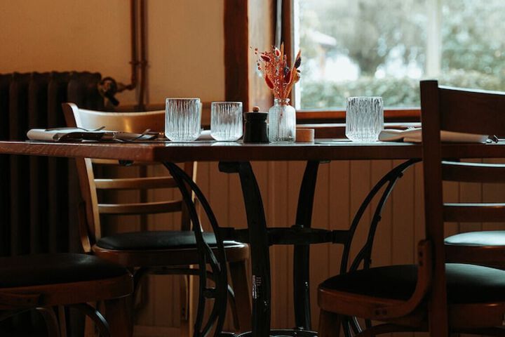 Dining 36 of 41