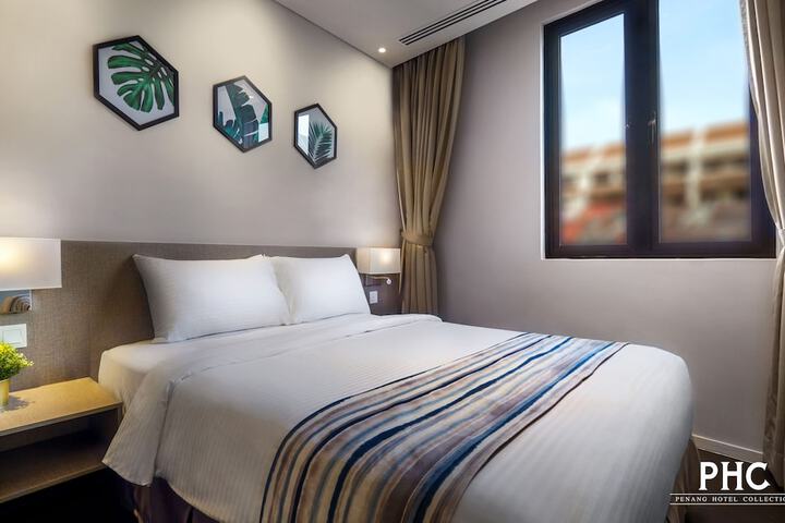 Room 7 of 20
