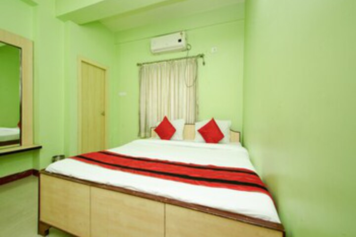 Room 17 of 23