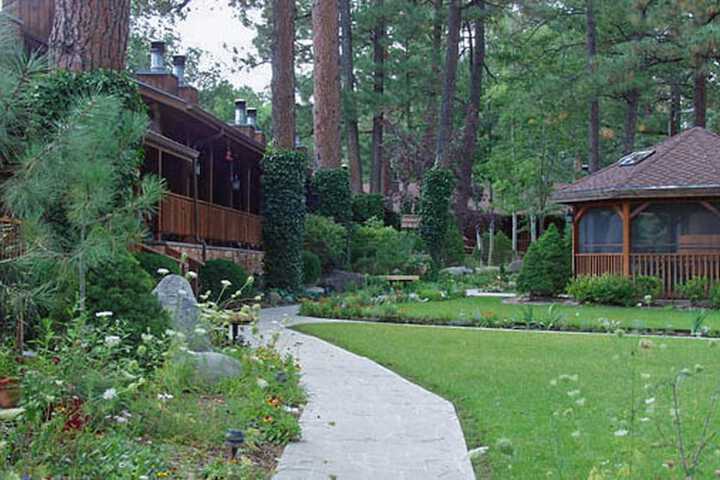 Hotel Exterior 42 of 60