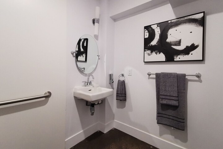 Room 46 of 51