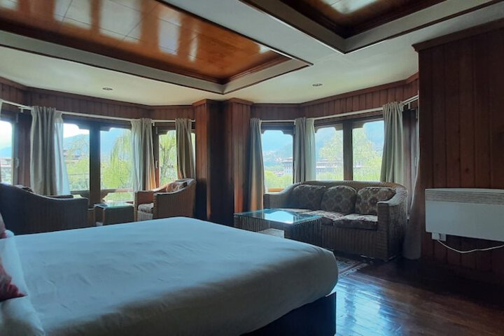 Room 18 of 56