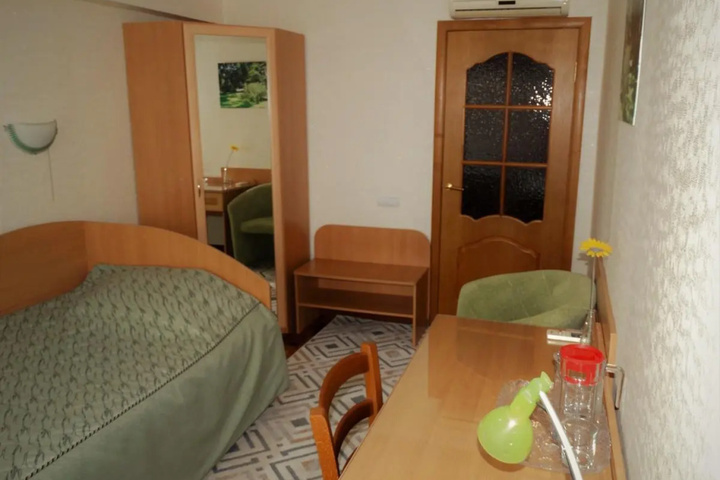 Room 3 of 30