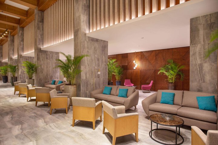 Hotel Interior 10 of 259