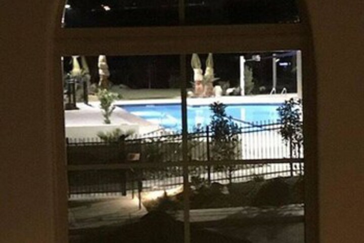 Pool 21 of 39