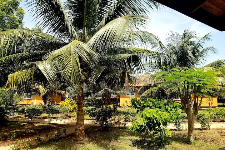 Hotel Exterior 156 of 161
