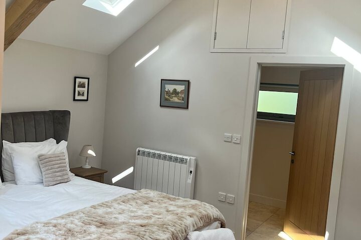 Room 6 of 26
