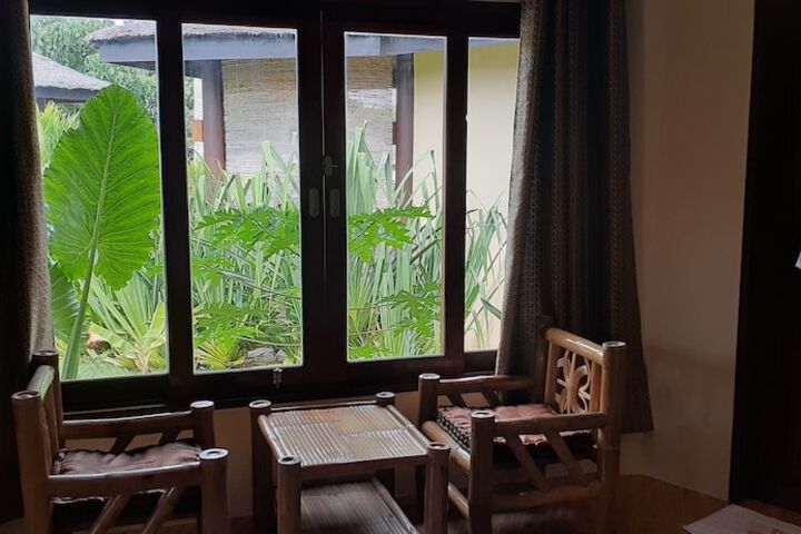 Room 4 of 36