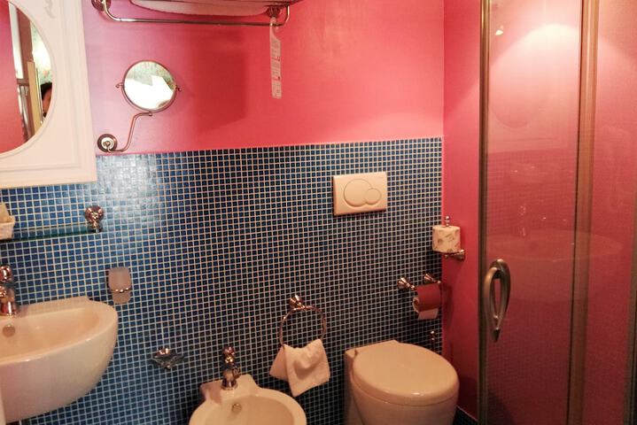 Room 35 of 56