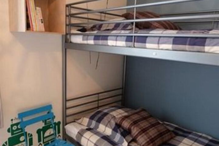 Room 33 of 43