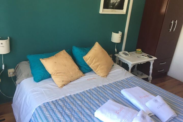Room 10 of 23
