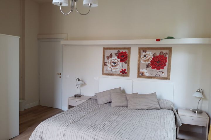 Room 19 of 103