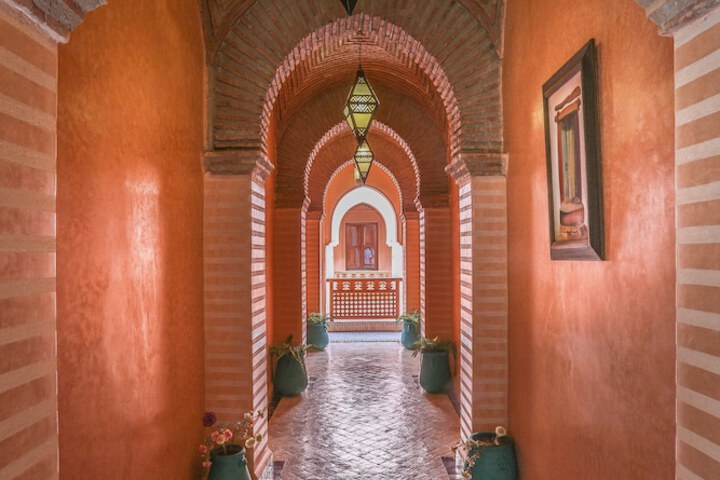 Ballroom/Hall 35 of 41