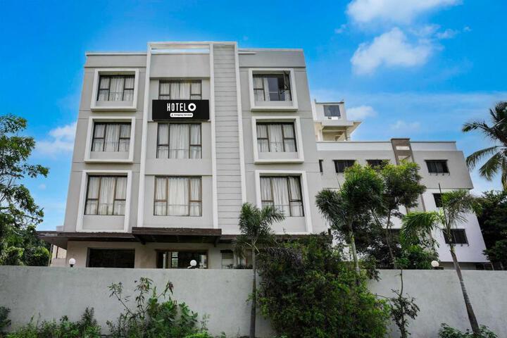 Hotel O Shirdi