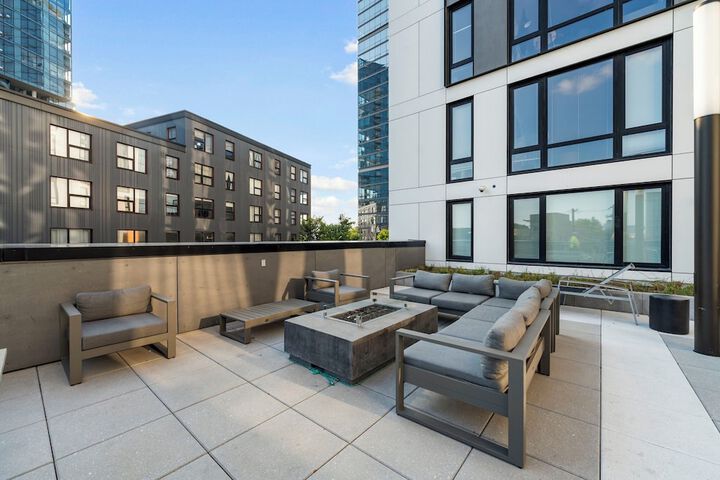 Terrace/Patio 23 of 37