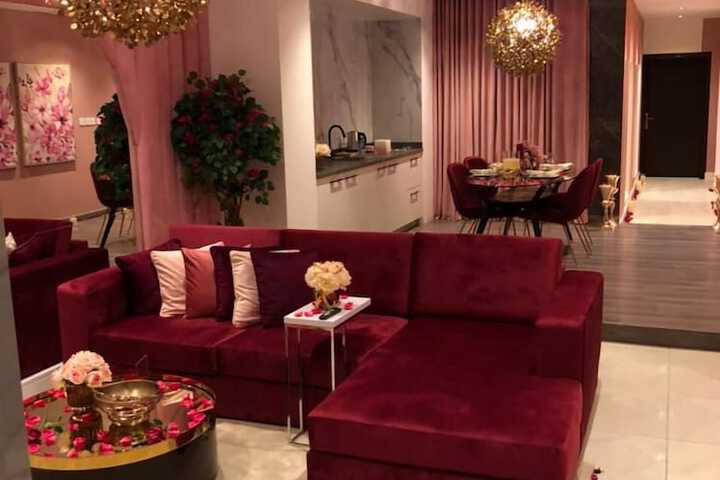 Room 38 of 61