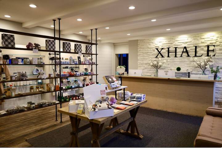 Hotel Interior 6 of 11