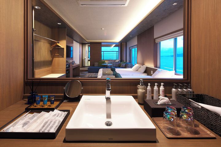 Room 14 of 40