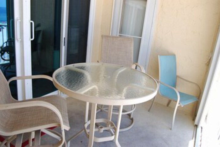 Terrace/Patio 7 of 33