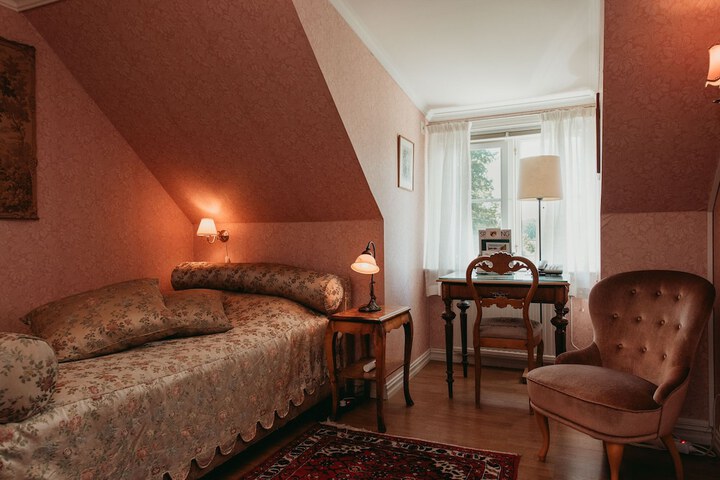 Room 19 of 69