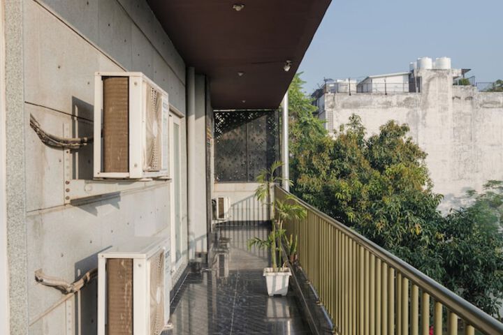 Terrace/Patio 11 of 34