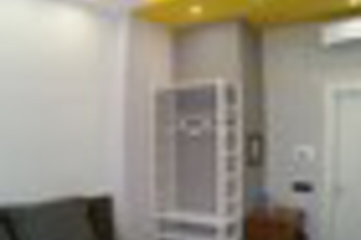 Room 32 of 126