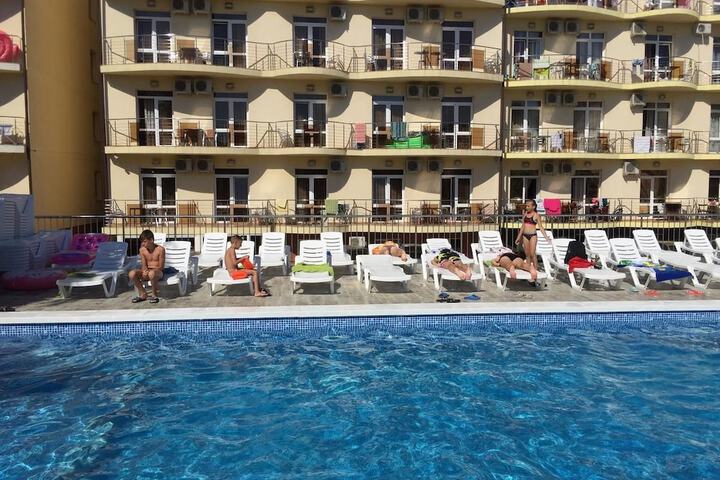 Hotel 22 of 24
