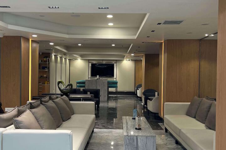 Guest Lobby
