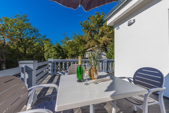 Terrace/Patio 50 of 59