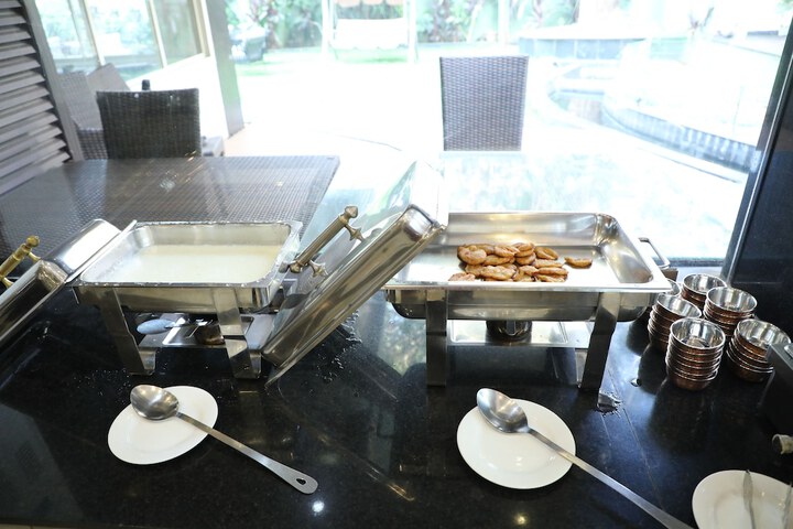 Dining 52 of 70