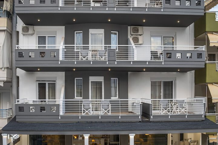 Exterior of Aqua Mare Hotel