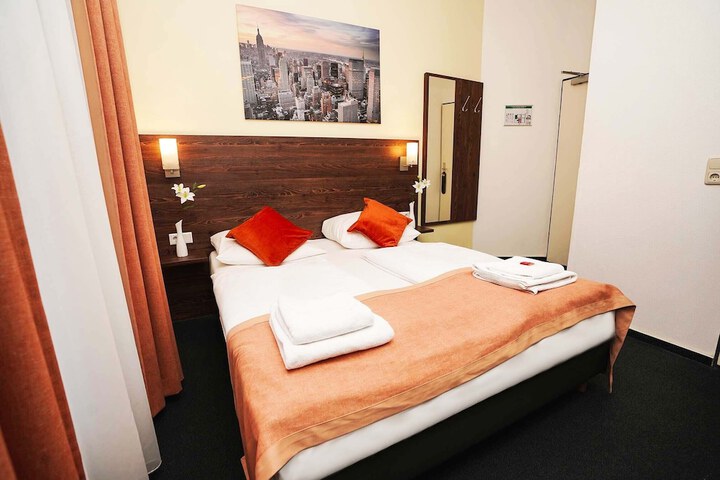 Hotel Little Paris by ANS