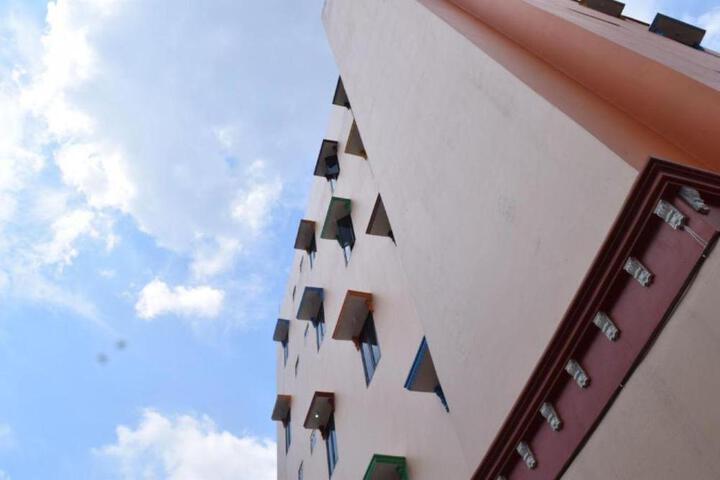 Hotel Sriwijaya 99