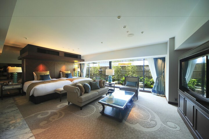Room 30 of 119