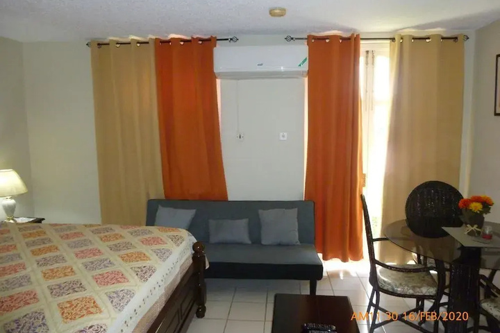Room 2 of 19