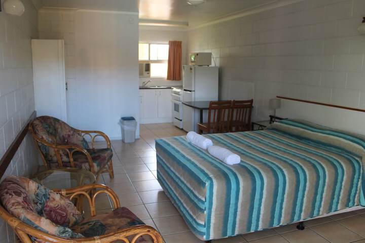 Room 13 of 53