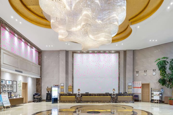 Lobby Entry