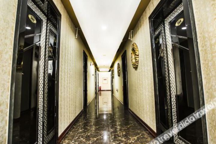 Hotel Interior 10 of 22
