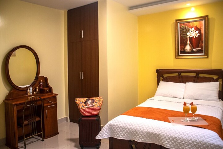 Room 6 of 21