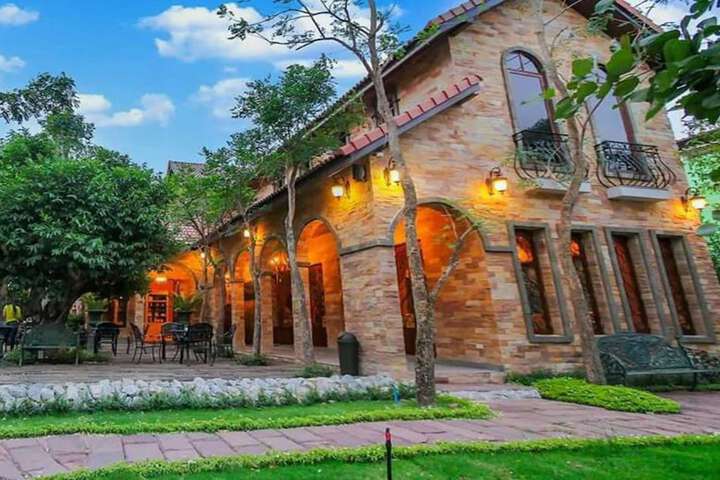 Chateau de Bear Hotel