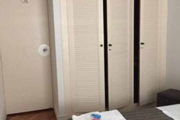 Room 46 of 71