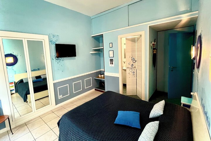 Room 22 of 54