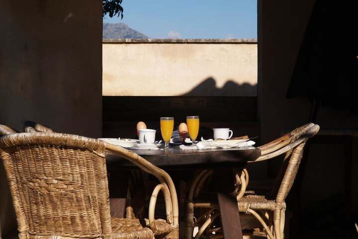 Breakfast/Coffee Service 36 of 60