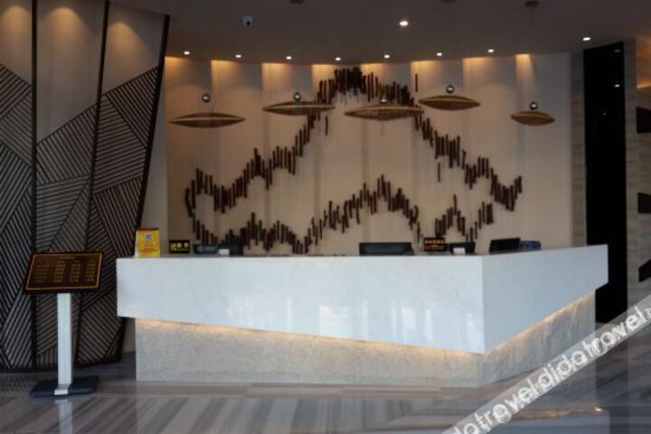 Hotel Interior 14 of 28