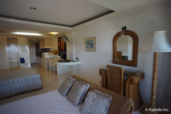 Room 9 of 52