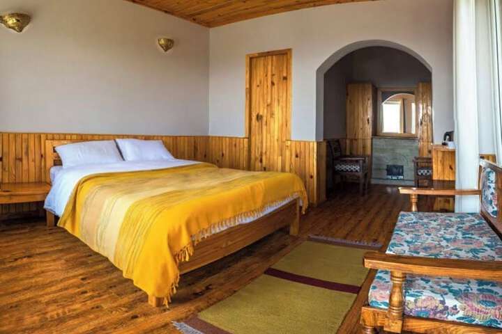 Room 10 of 41