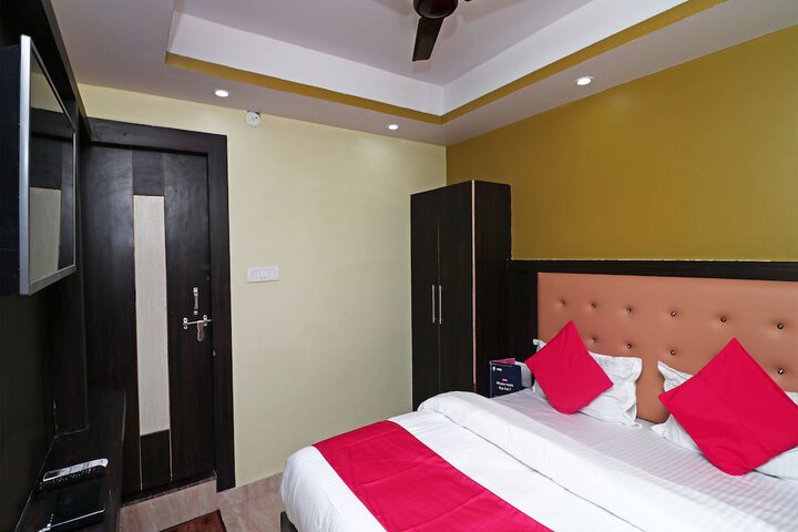 Room 28 of 39