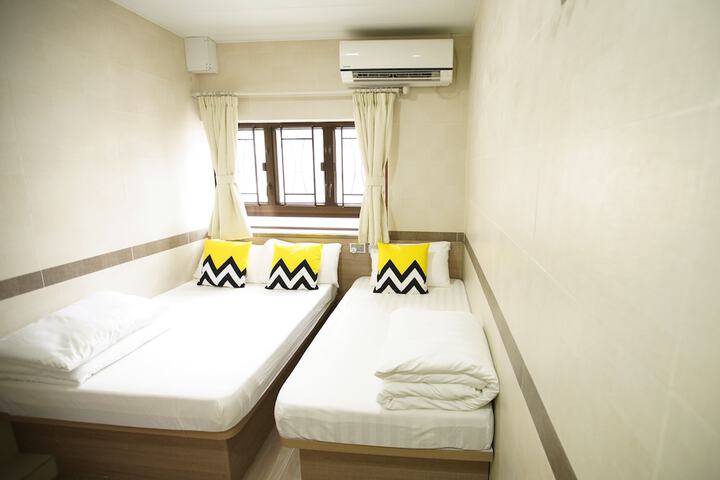 Room 59 of 195