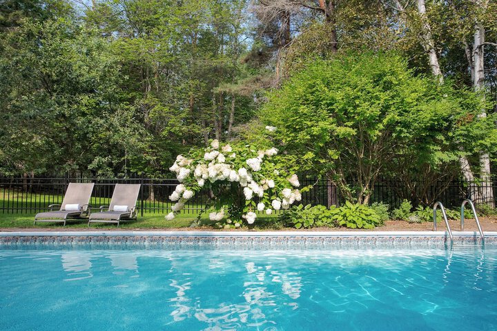 Private pool