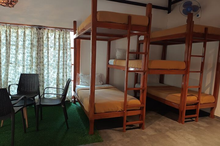 Room 25 of 111